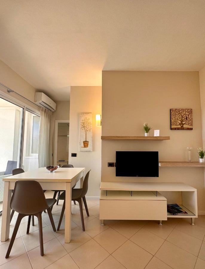 Prestige Panoramico Veronese Olbia Bagian luar foto